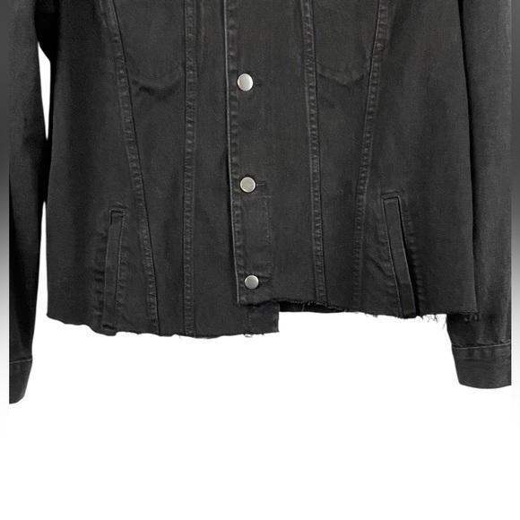 AC/DC denim jacket size medium. Damaged good for art project. - Picture 4 of 6